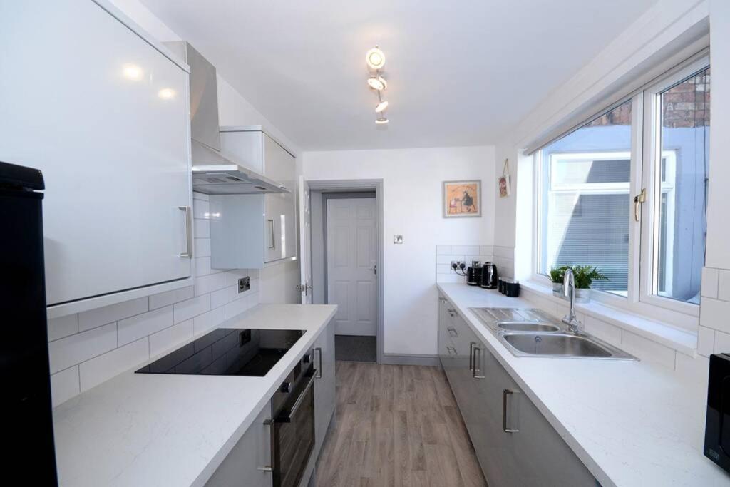 Renovated House Near Darlington Train Station. Βίλα Εξωτερικό φωτογραφία